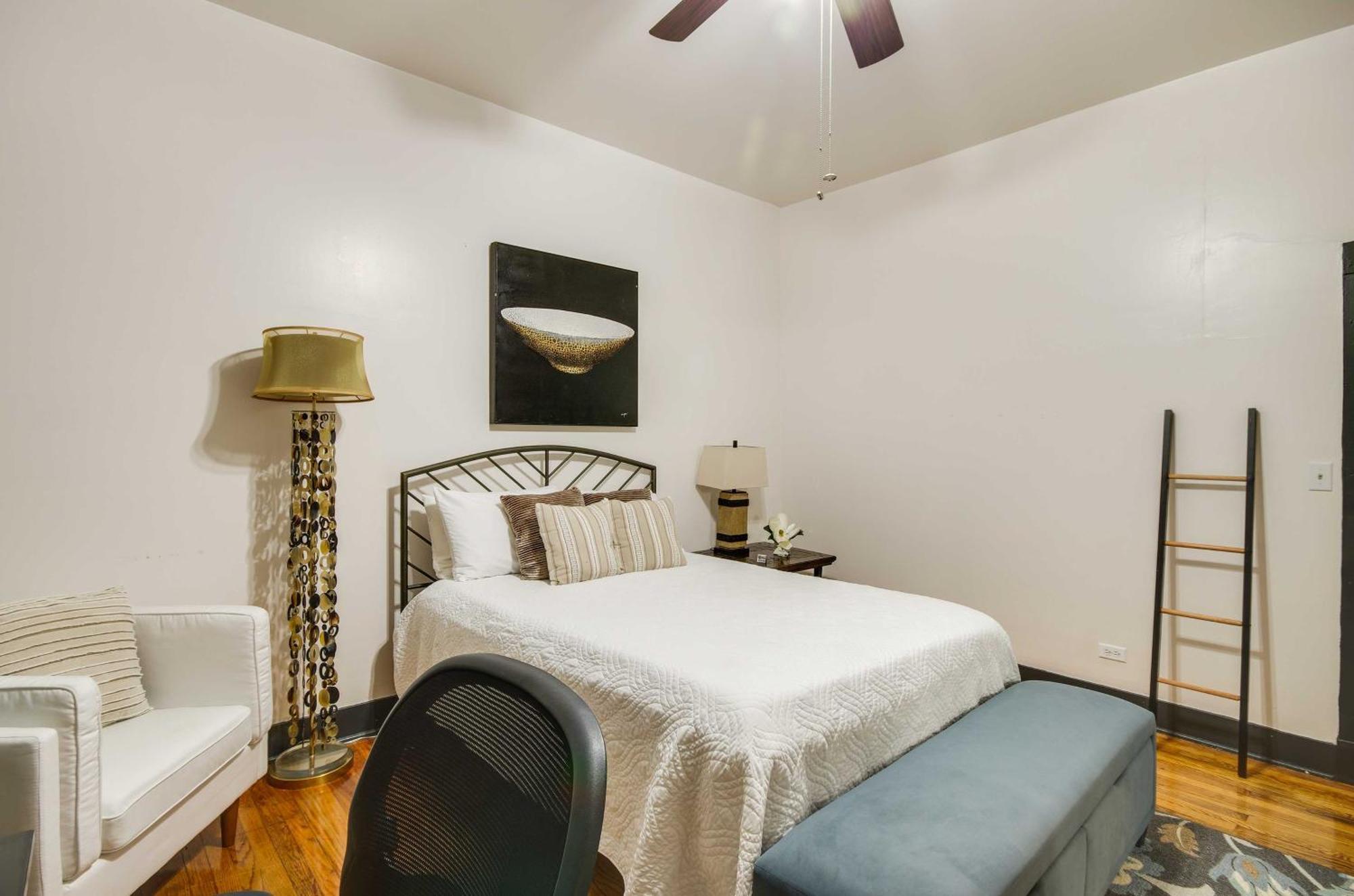Updated Greenwood Cottage Apt Less Than 1 Mi To Dtwn! エクステリア 写真