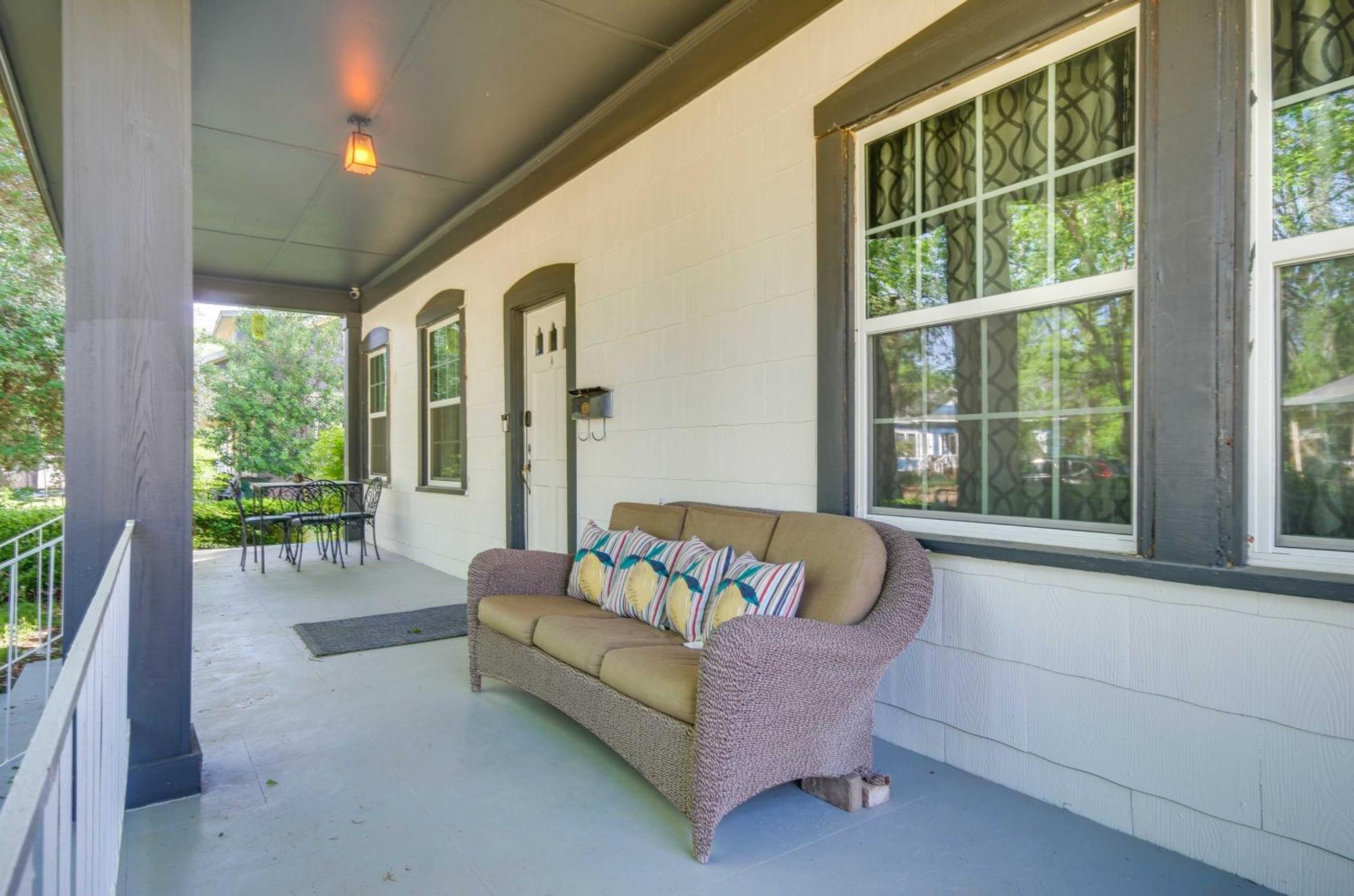 Updated Greenwood Cottage Apt Less Than 1 Mi To Dtwn! エクステリア 写真
